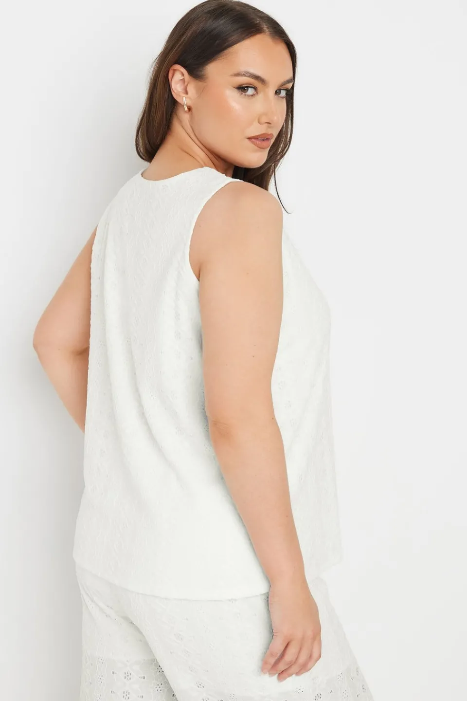 Tops>YOURS Curve White Broderie Anglaise Waistcoat