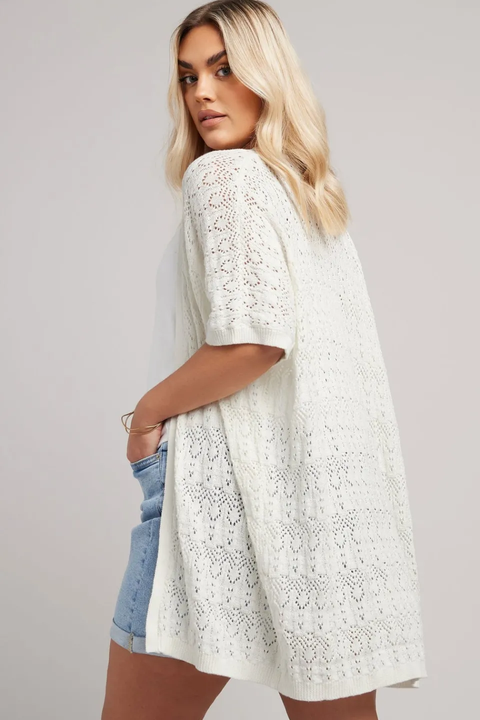 Tops>YOURS Curve White Crochet Short Sleeve Cardigan
