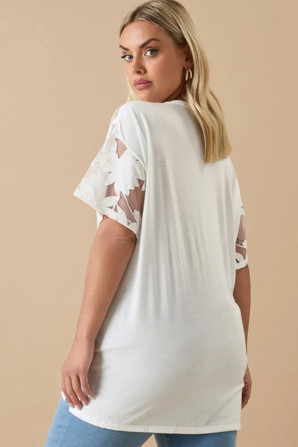 T-Shirts>YOURS Curve White Floral Burnout Boxy T Shirt