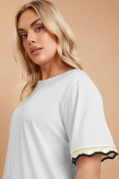T-Shirts><noscript><img width=