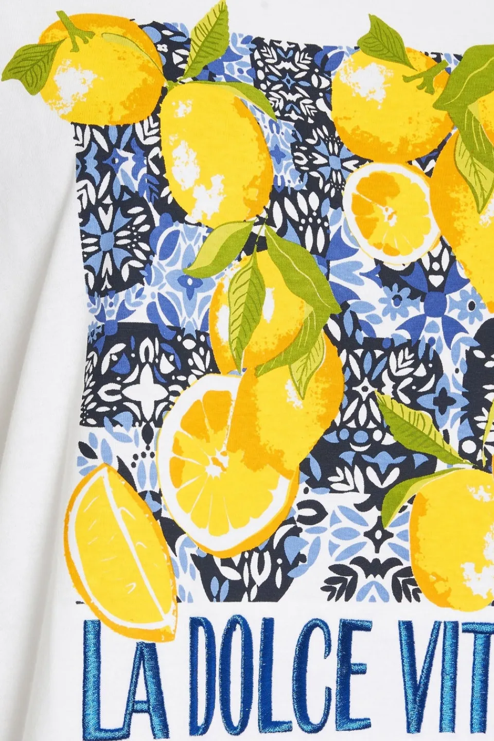 T-Shirts>YOURS Curve White 'La Dolce Vita' Lemon Graphic Oversized T-Shirt
