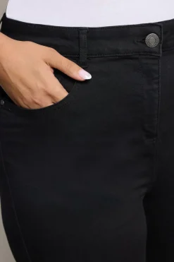 Jeans & Jeggings><noscript><img width=