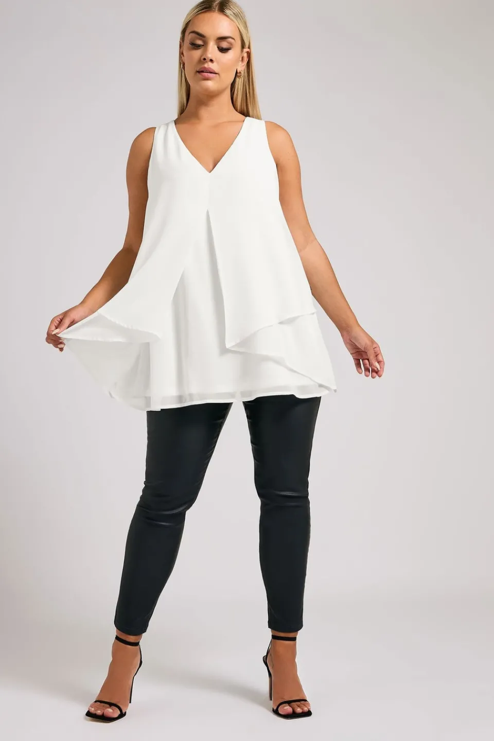 Tops>YOURS London Curve White Layered V Neck Top