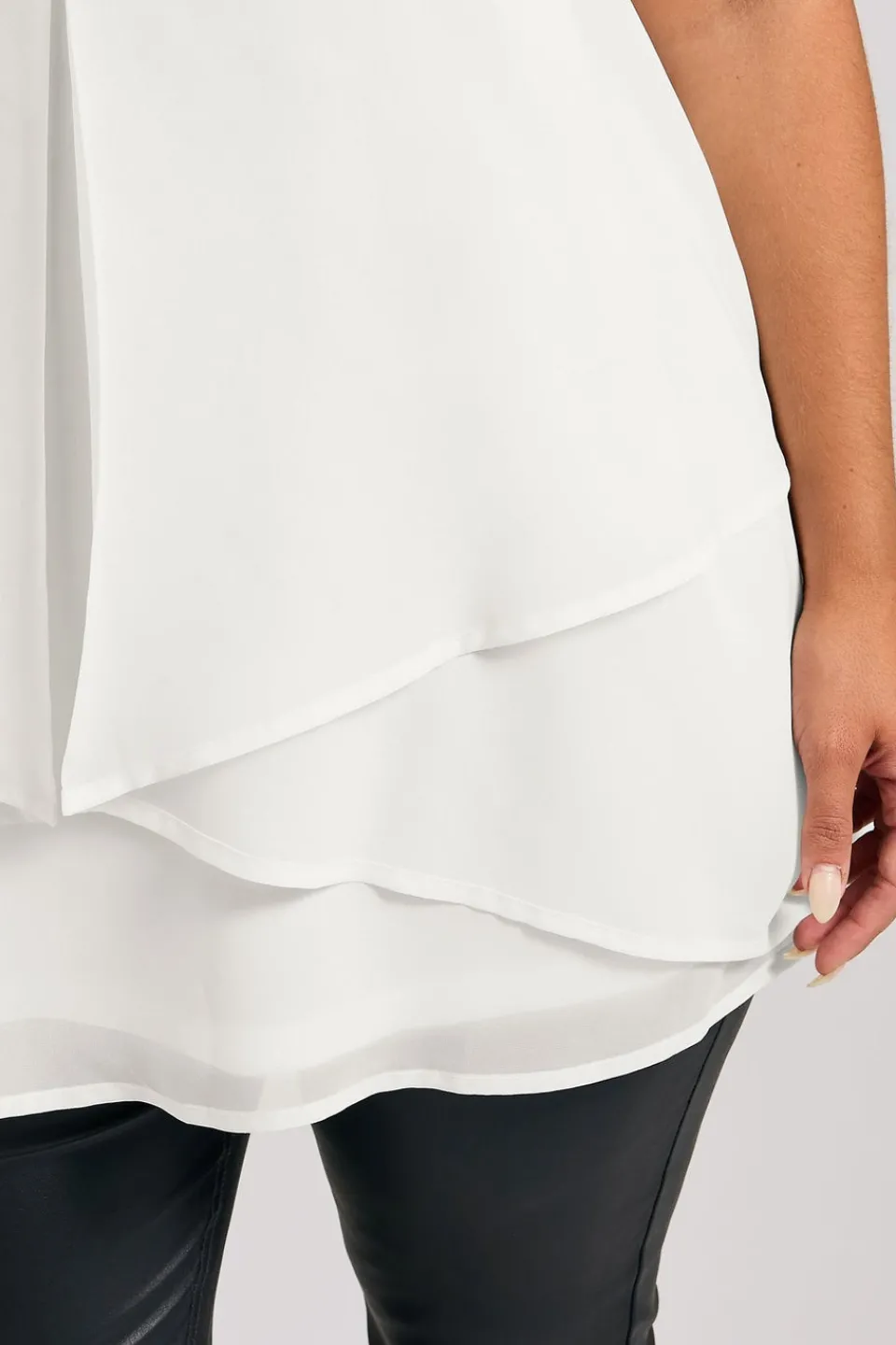 Tops>YOURS London Curve White Layered V Neck Top
