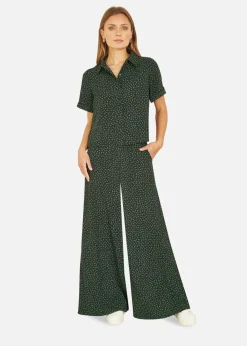 Trousers><noscript><img width=