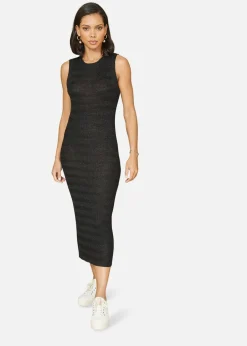 Knitwear><noscript><img width=