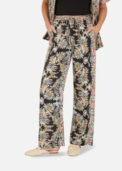 Trousers><noscript><img width=