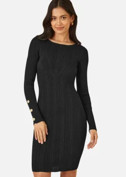 Knitwear><noscript><img width=