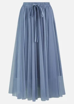 Skirts><noscript><img width=