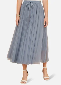 Skirts><noscript><img width=