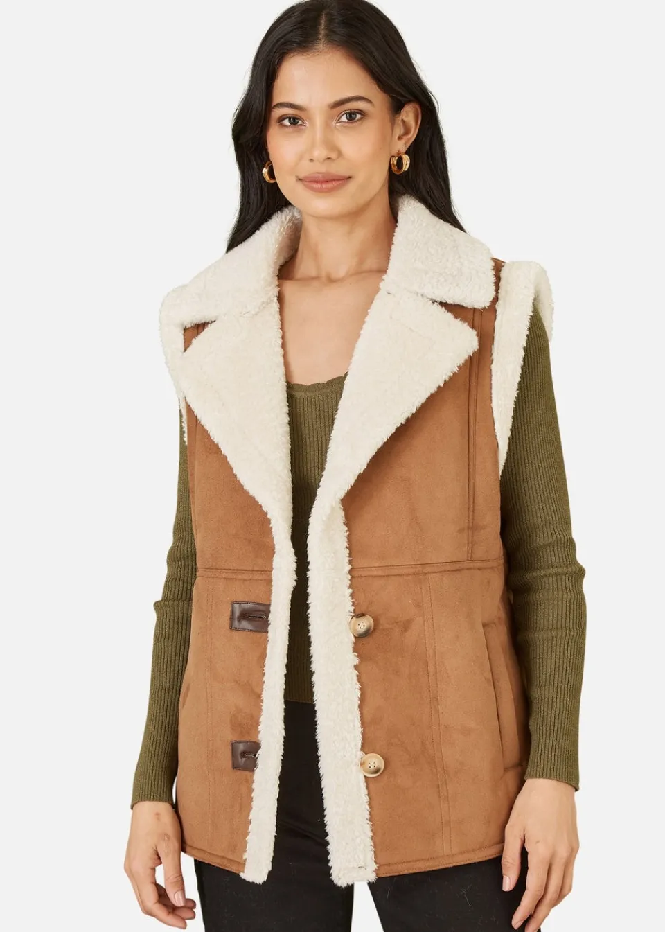 Coats & Jackets>Yumi Brown Sherpa Style Button Up Gilet