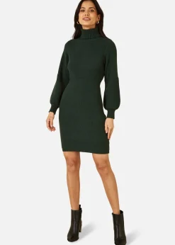Knitwear><noscript><img width=