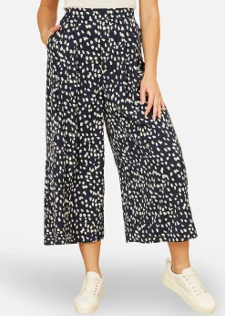 Trousers><noscript><img width=