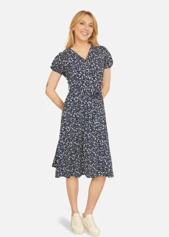 Dresses><noscript><img width=