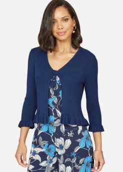 Knitwear><noscript><img width=
