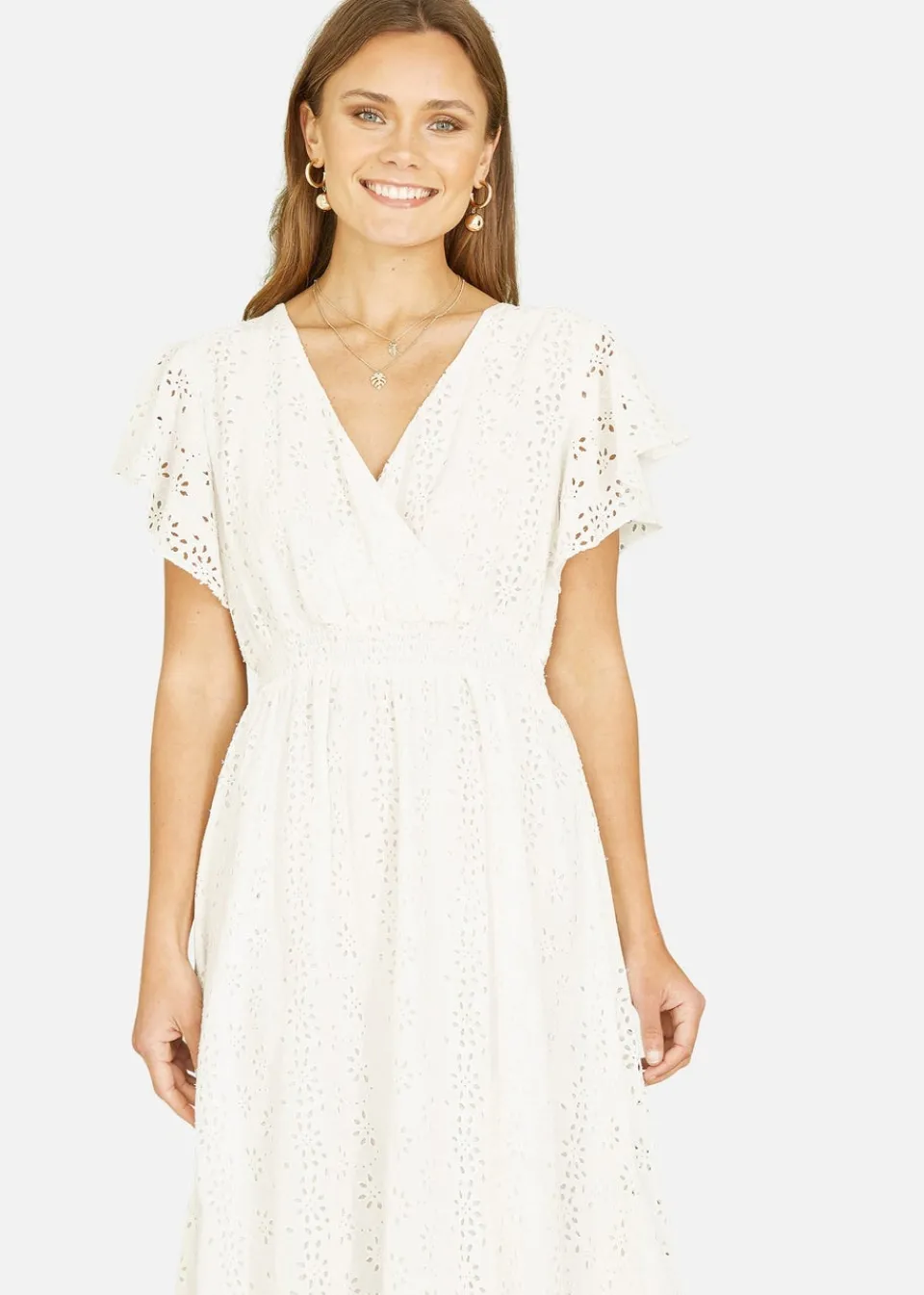 Dresses>Yumi White Cotton Broderie Anglaise Wrap Midi Dress